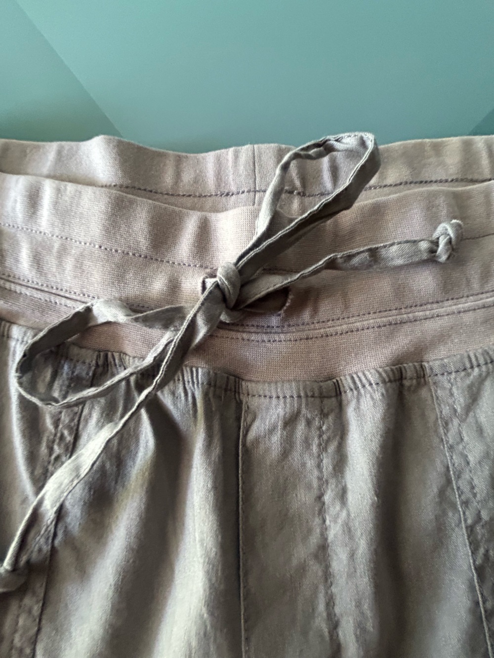 NWT Kut From the Kloth Pants Mirabella Jogger Size Medium - Picture 9 of 10